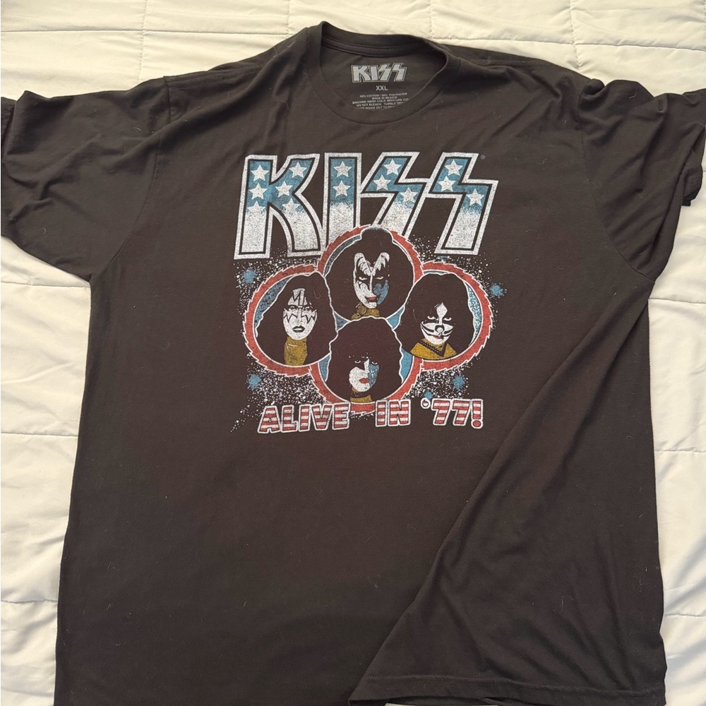 KISS Black Graphic T-Shirt